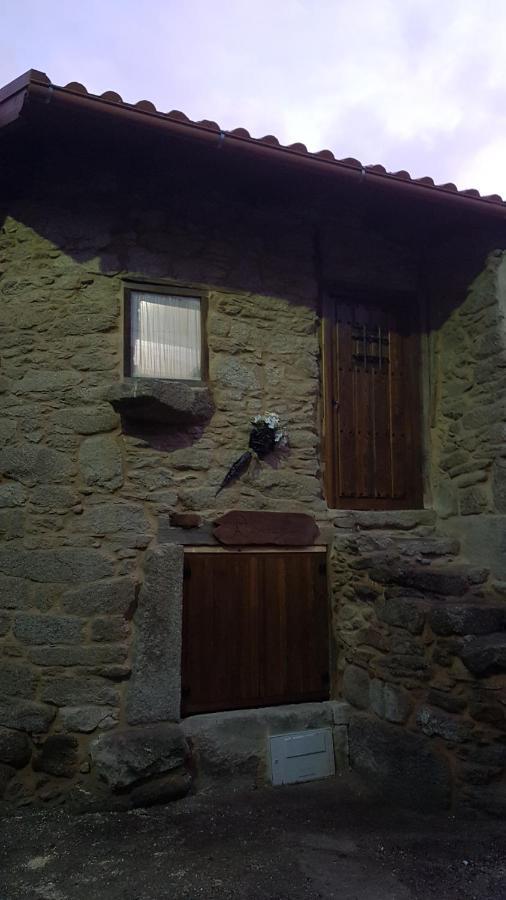A Paragueria Sas de Penelas エクステリア 写真